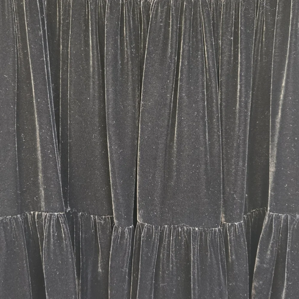 MICHAEL Michael Kors Classic Black Velvet A-Line Midi Skirt
